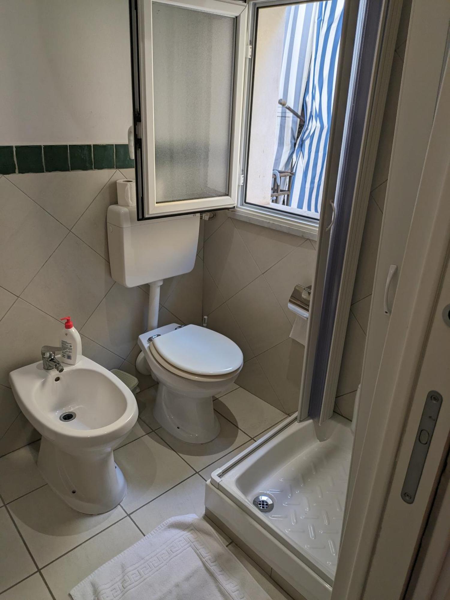 Atoca3 Casa Vacanze - Vedi Anche Atoca1 E Atoca2 Palermo Ngoại thất bức ảnh